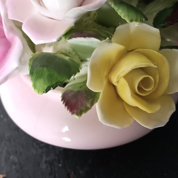 Royal Adderley Bone China floral display in light pink flat vase Made in England - Picture 4 of 5